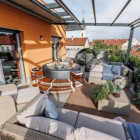 Buekk Penthouse, Panorama Jacuzzival Apartment Miskolc Exterior photo